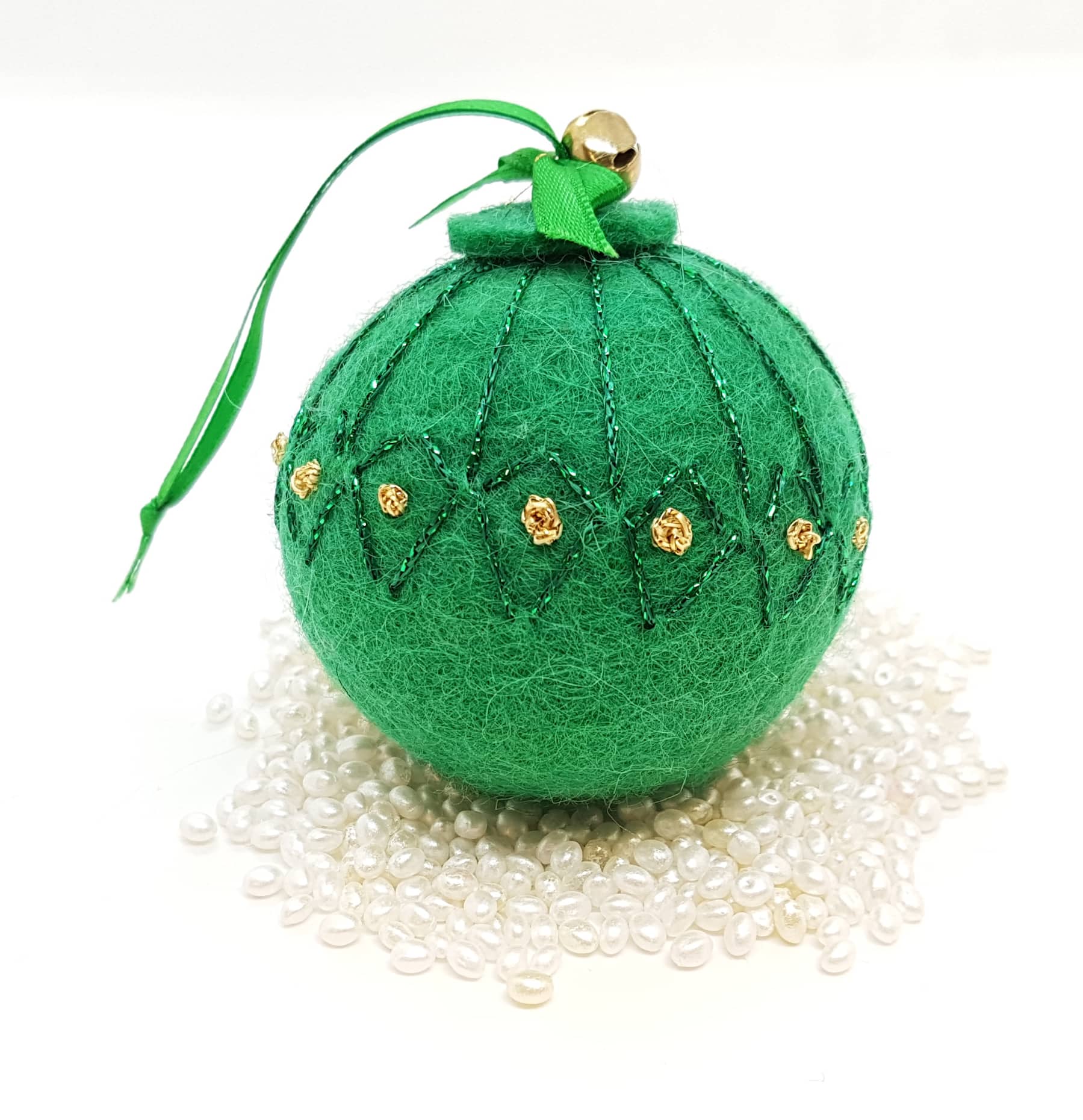 Felt Christmas Embroidered Ball - Green