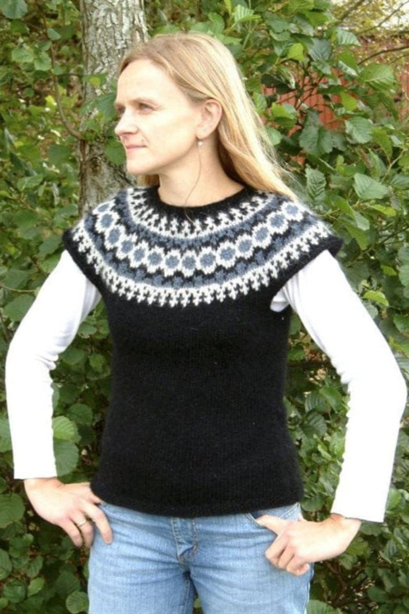 Lettlopi Black Sweater Vest - Knitting Kit - The Icelandic Store