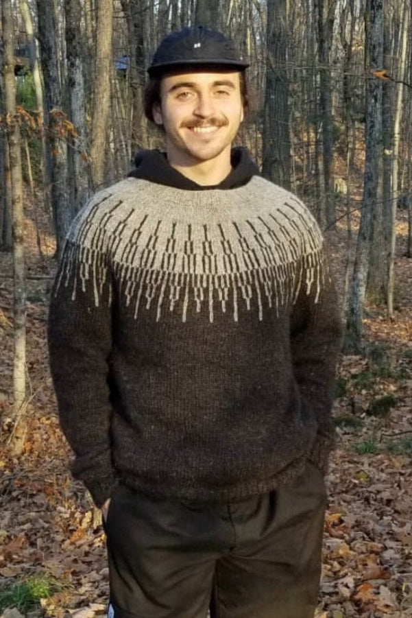 Arnar Icelandic sweater Black and Grey - Knitting Kit - The Icelandic Store