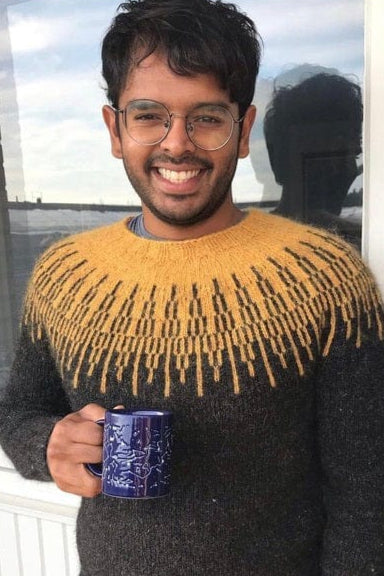 Arnar Icelandic sweater Black and Yellow - Knitting Kit - The Icelandic Store