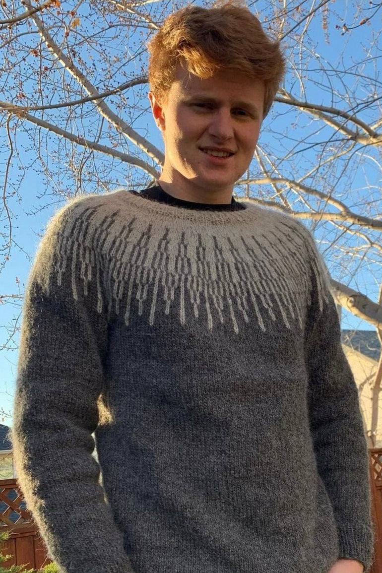 Arnar Icelandic sweater Grey Heather - Knitting Kit - The Icelandic Store