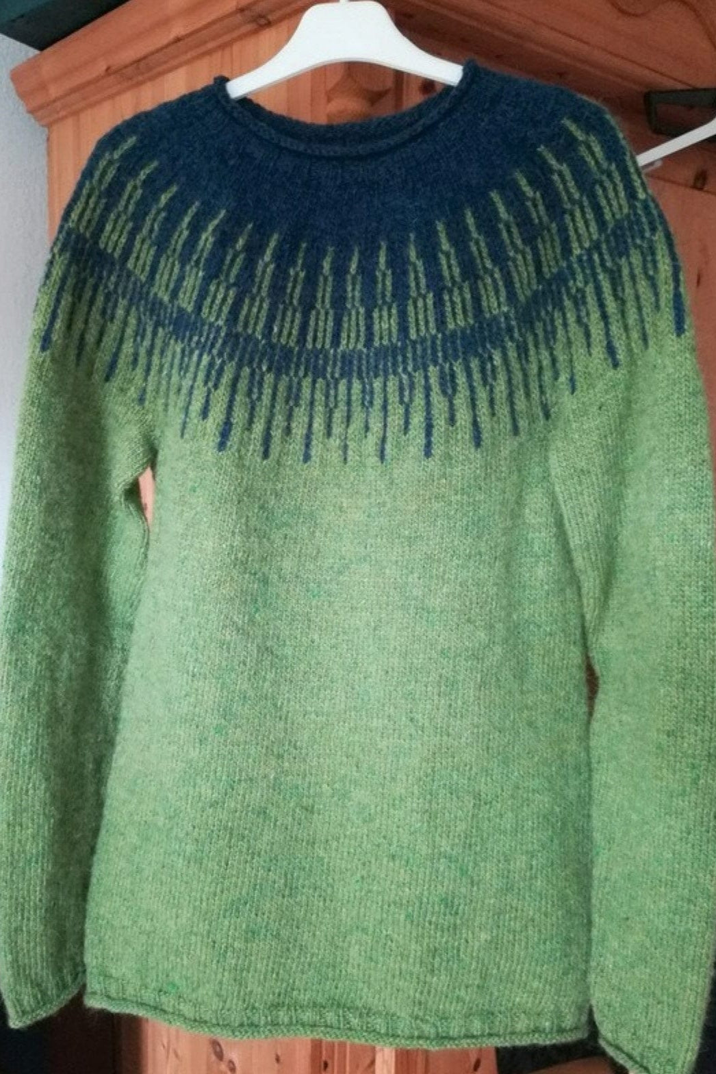 Arnar Icelandic sweater Spring Green - Knitting Kit - The Icelandic Store