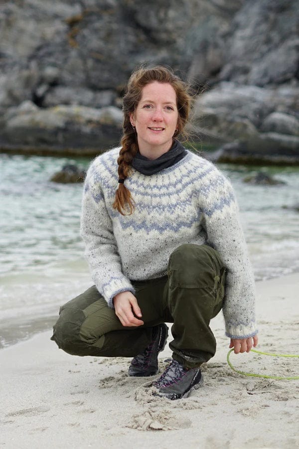 Bárru Winter Alafoss Wool Sweater - Knitting kit - The Icelandic Store