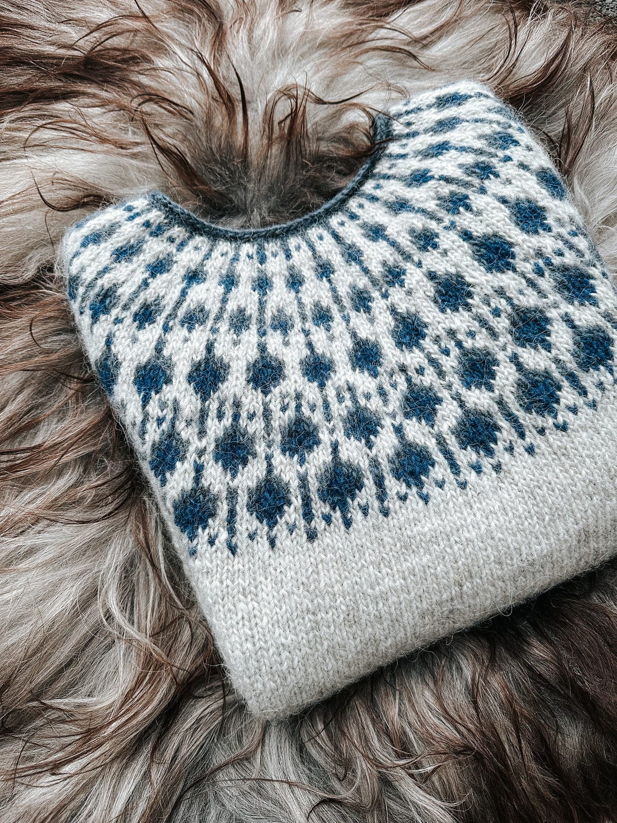 Blueberry Lettlopi Wool Sweater - Knitting kit - The Icelandic Store