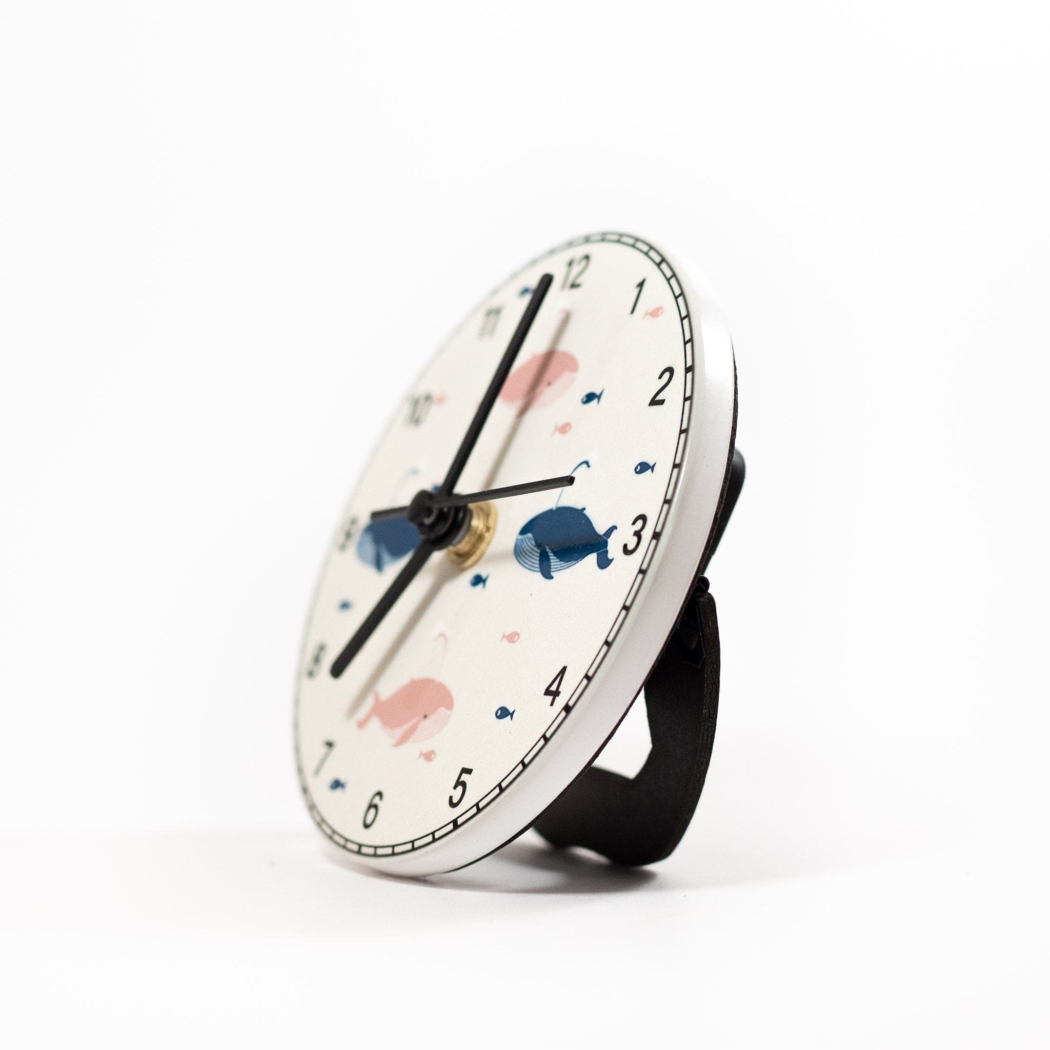 The friendly Whale | Ceramic Clock
