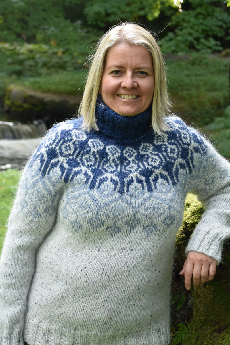 Elina Grande - Black, Red and Orange Alafosslopi Wool Sweater Knitting Kit - The Icelandic Store