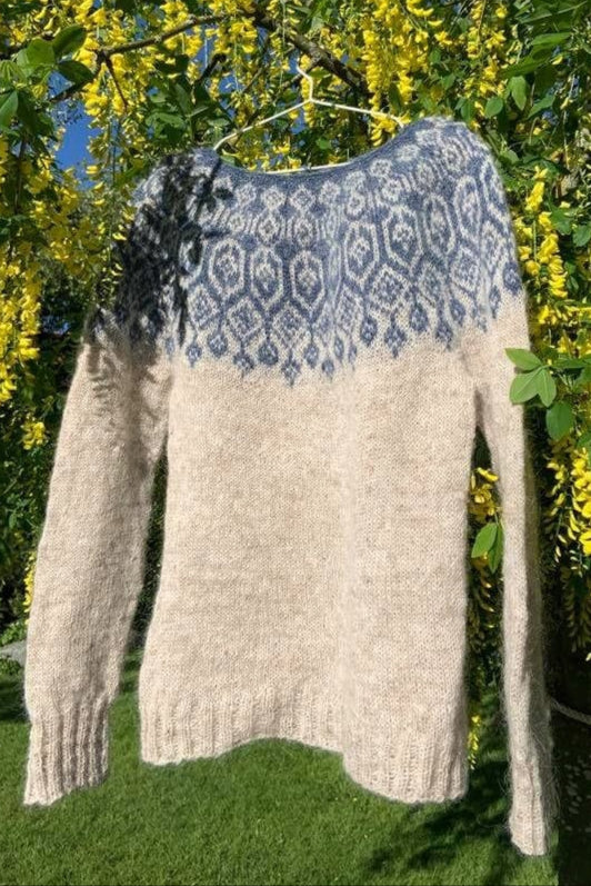 Elina - Ivory Beige & Blue Sweater Knitting Kit - The Icelandic Store