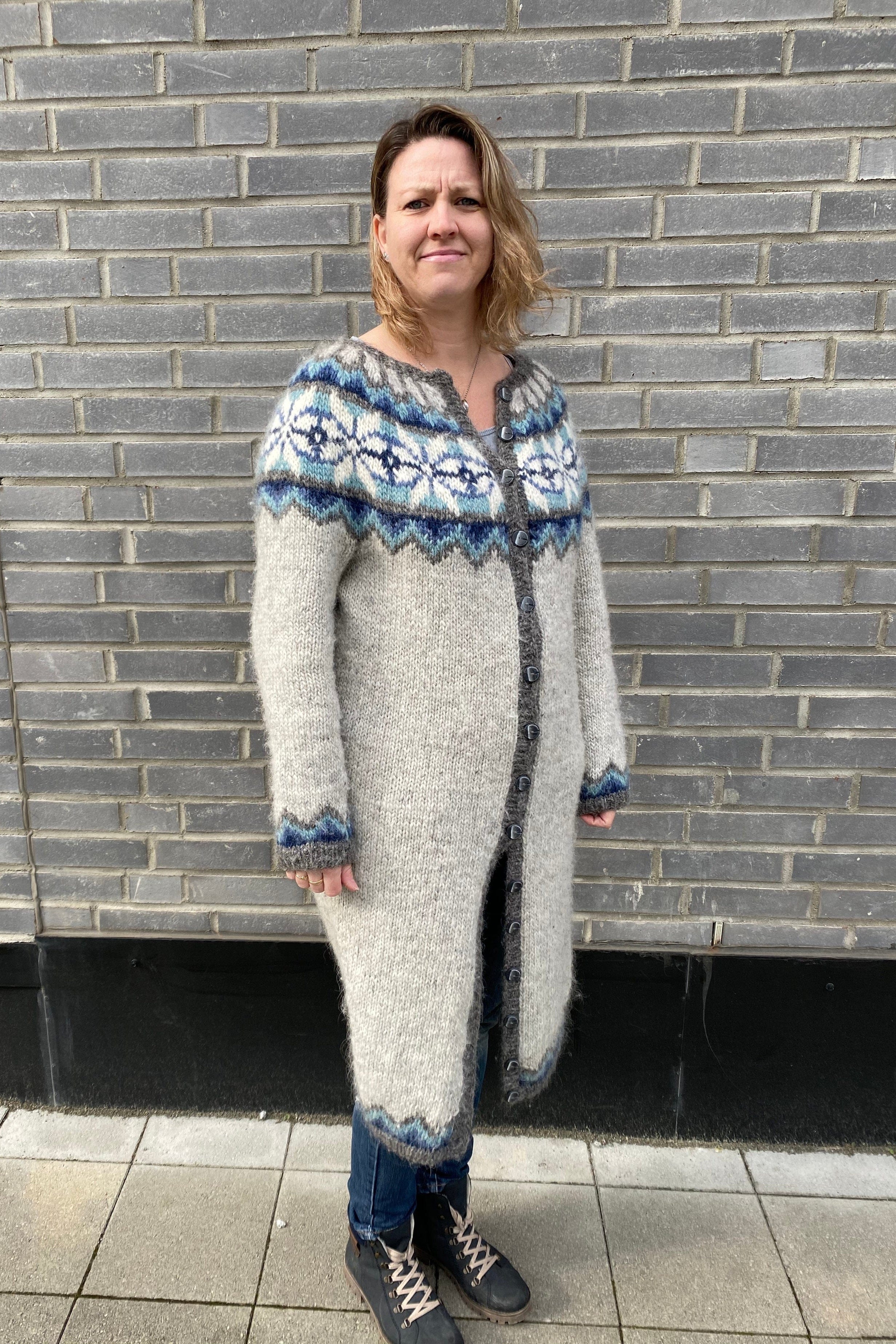 Hanne - Long Grey Wool Cardigan Sweater Knitting Kit - The Icelandic Store