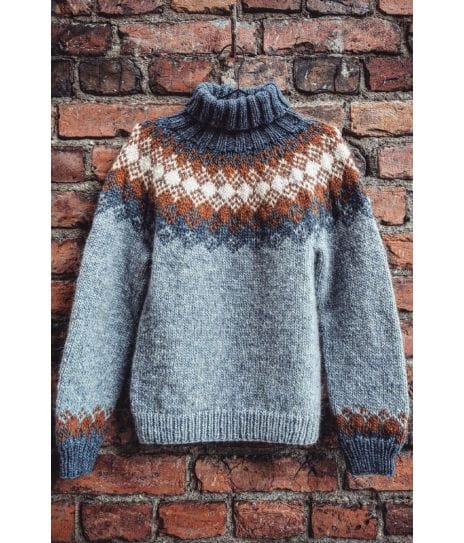 Hiutaleneule Snowflake - Wool sweater knitting kit - The Icelandic Store