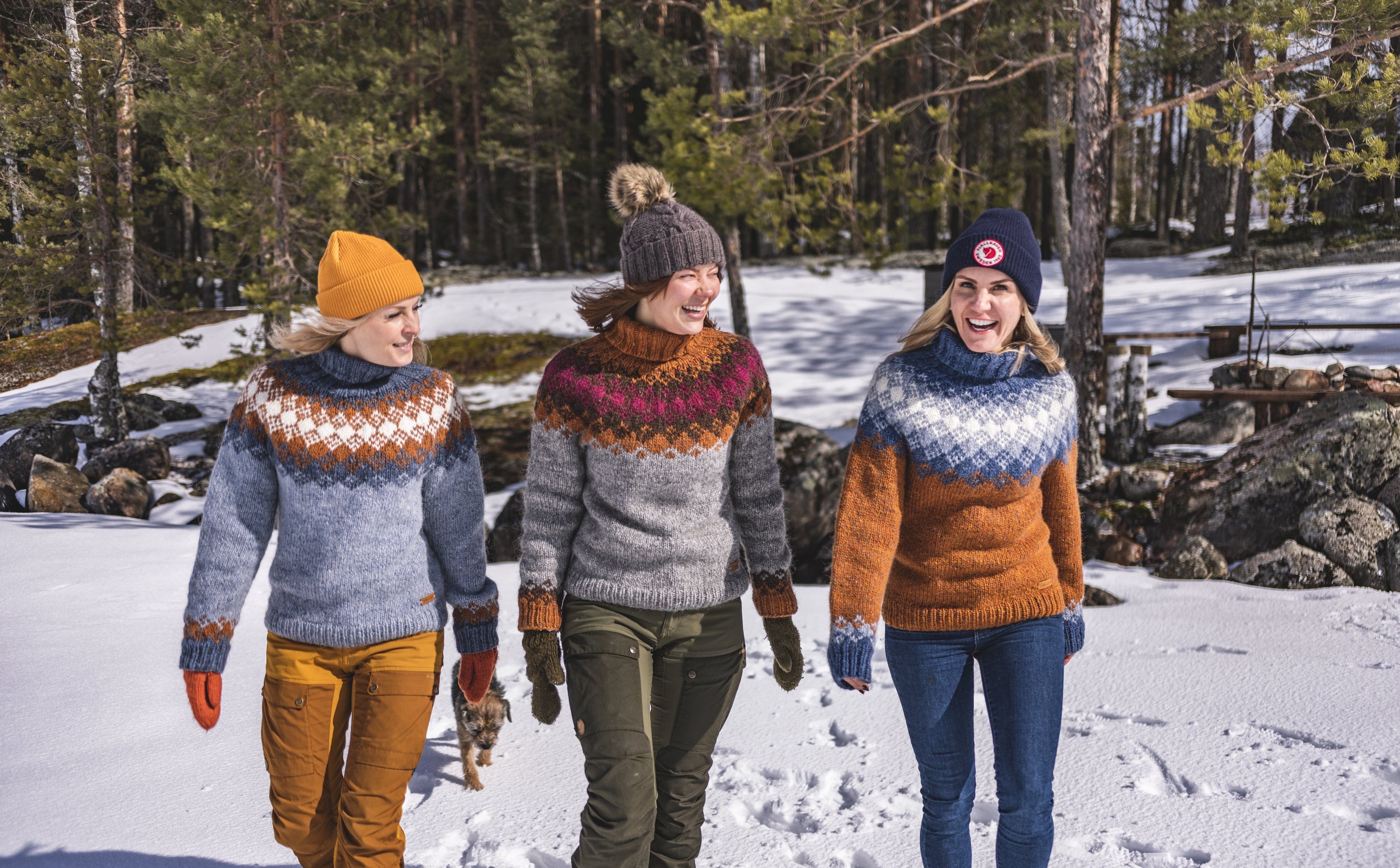 Hiutaleneule Snowflake - Wool sweater knitting kit - The Icelandic Store