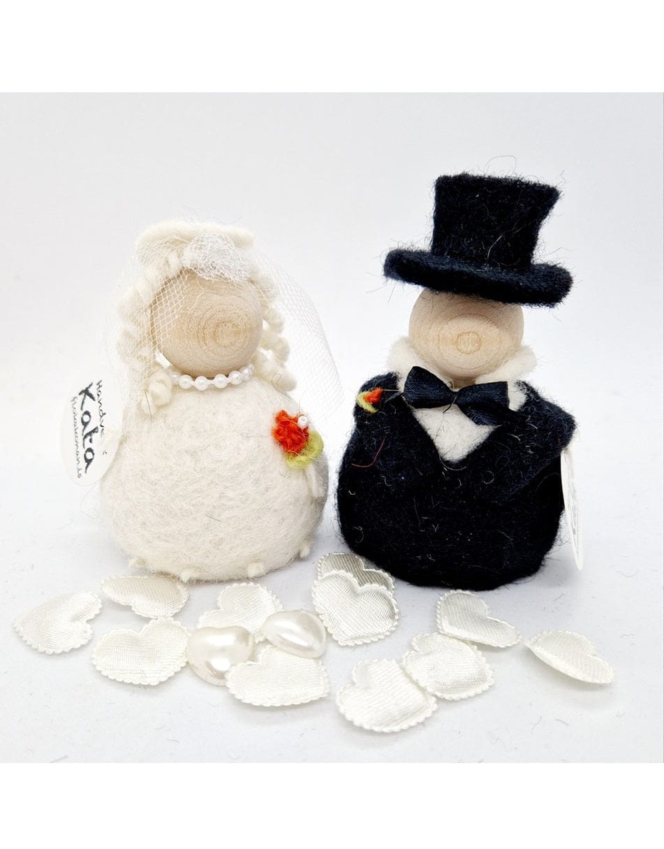 Felt wool Bride and Groom - Wedding Couple - The Icelandic Store