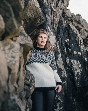 Borg - Icelandic White Sweater