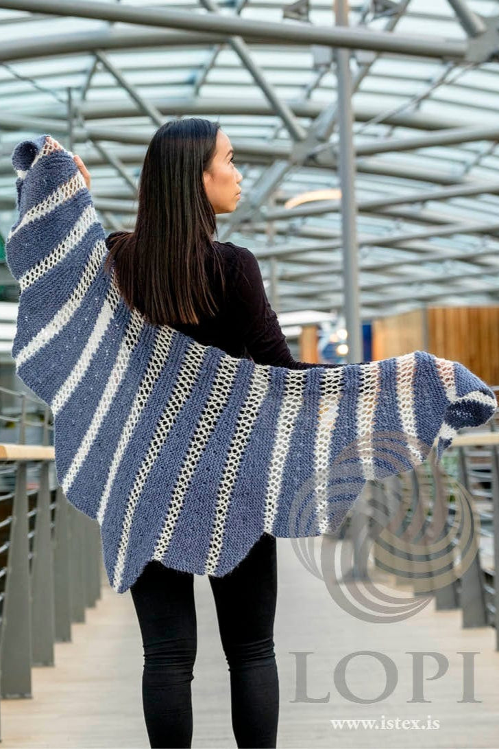 Nótt - Shawl Knitting Kit - The Icelandic Store