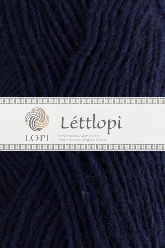 Léttlopi 9420 Navy Blue — 1 ball in the Heartwarmer kit