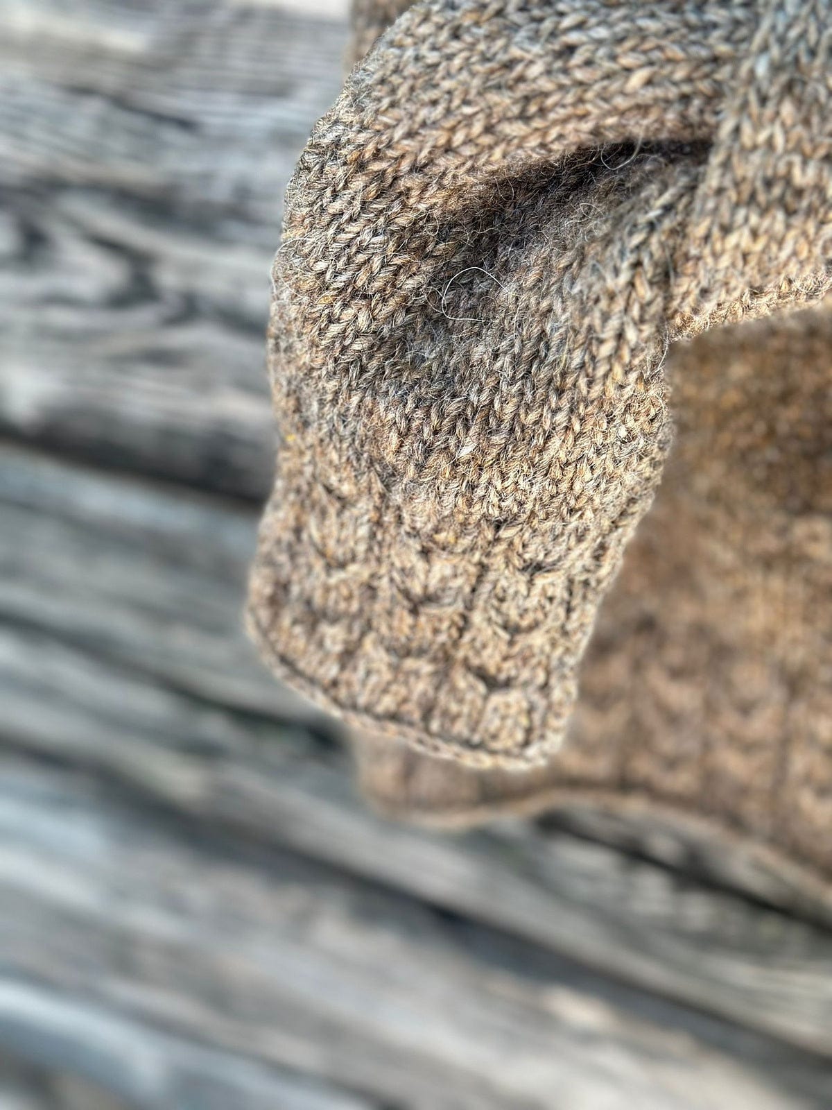 Meiko Icelandic sweater Murky - Lettlopi Knitting Kit - The Icelandic Store