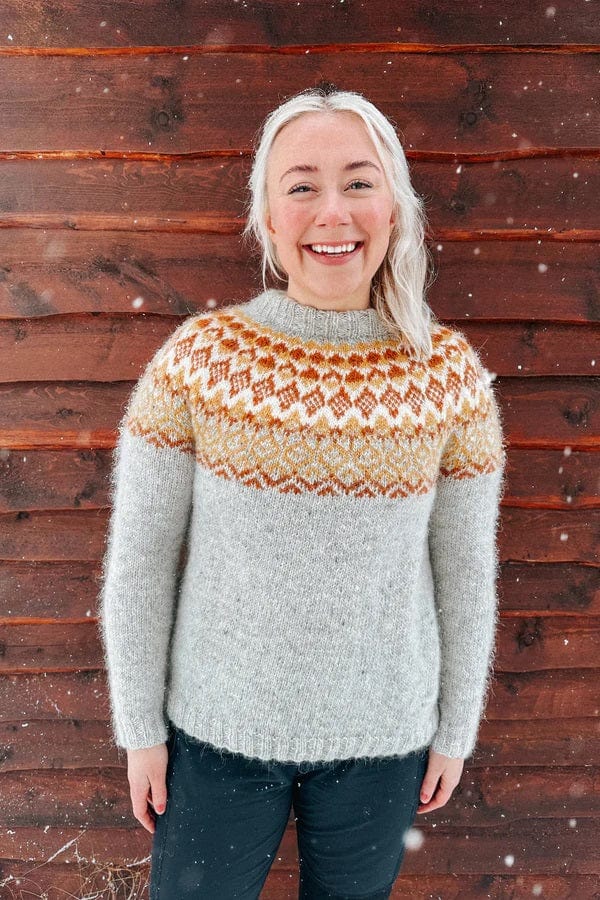 Mikkeli Summer Lettlopi Wool Sweater - Knitting kit - The Icelandic Store