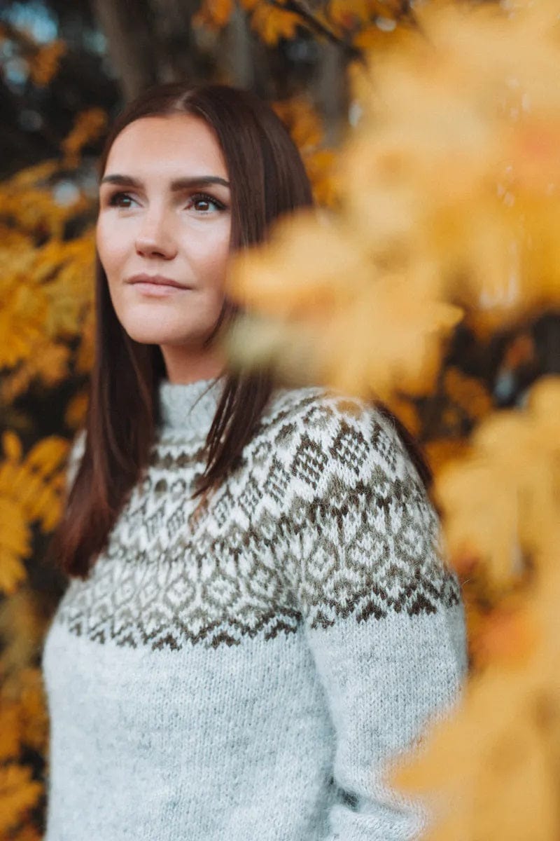 Mikkeli Summer Lettlopi Wool Sweater - Knitting kit - The Icelandic Store