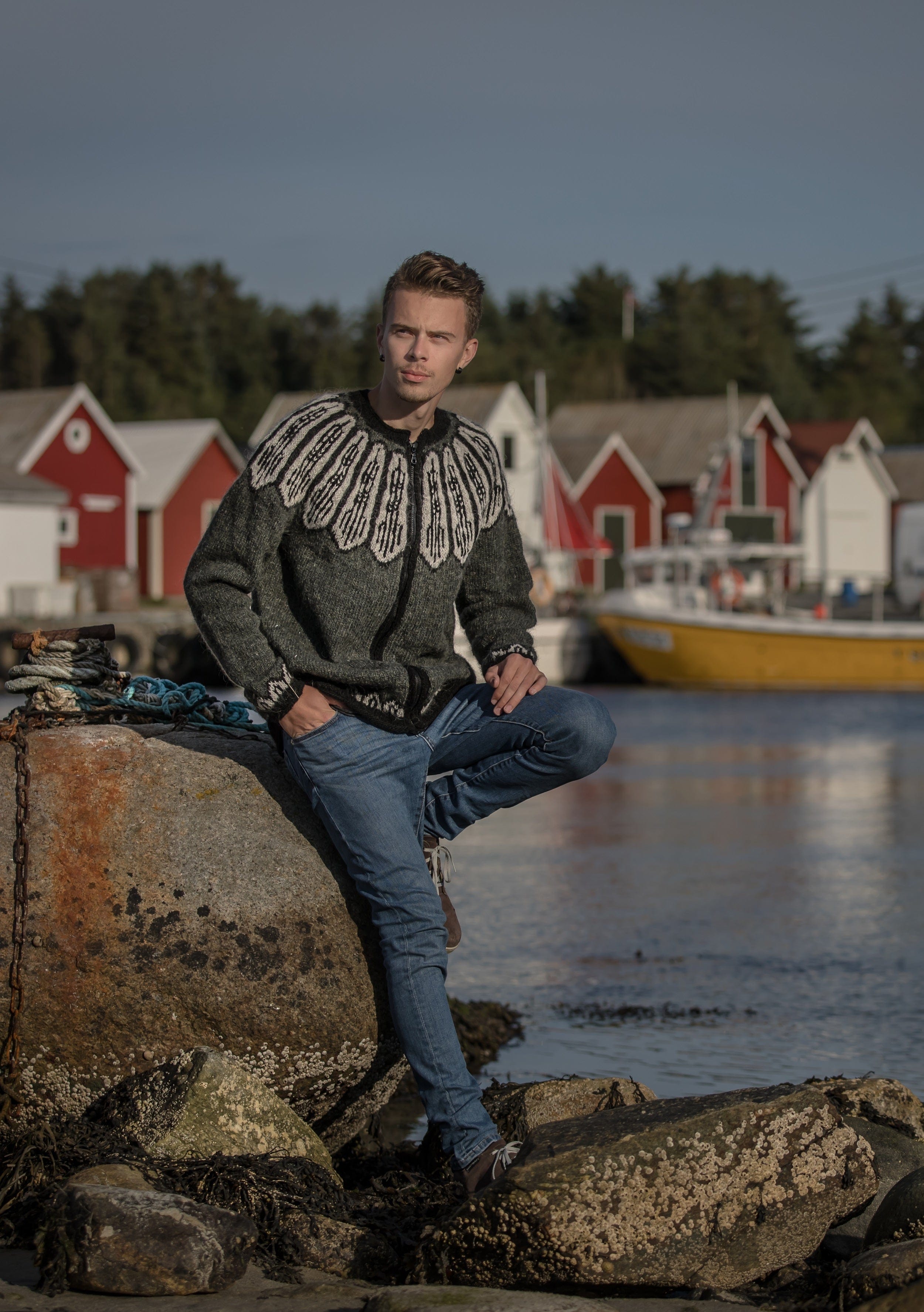 Orion Icelandic zip-up Lettlopi wool jacket - Knitting Kit - The Icelandic Store