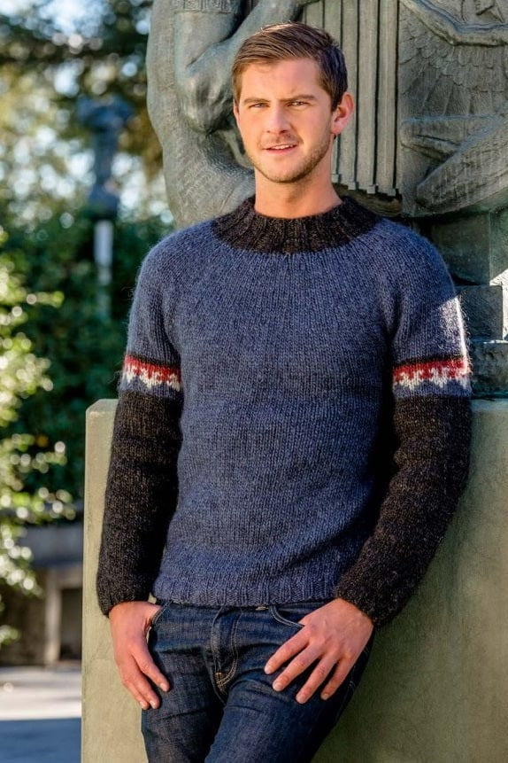 Pæling - Dark Blue Icelandic men´s sweater - Knitting Kit - The Icelandic Store