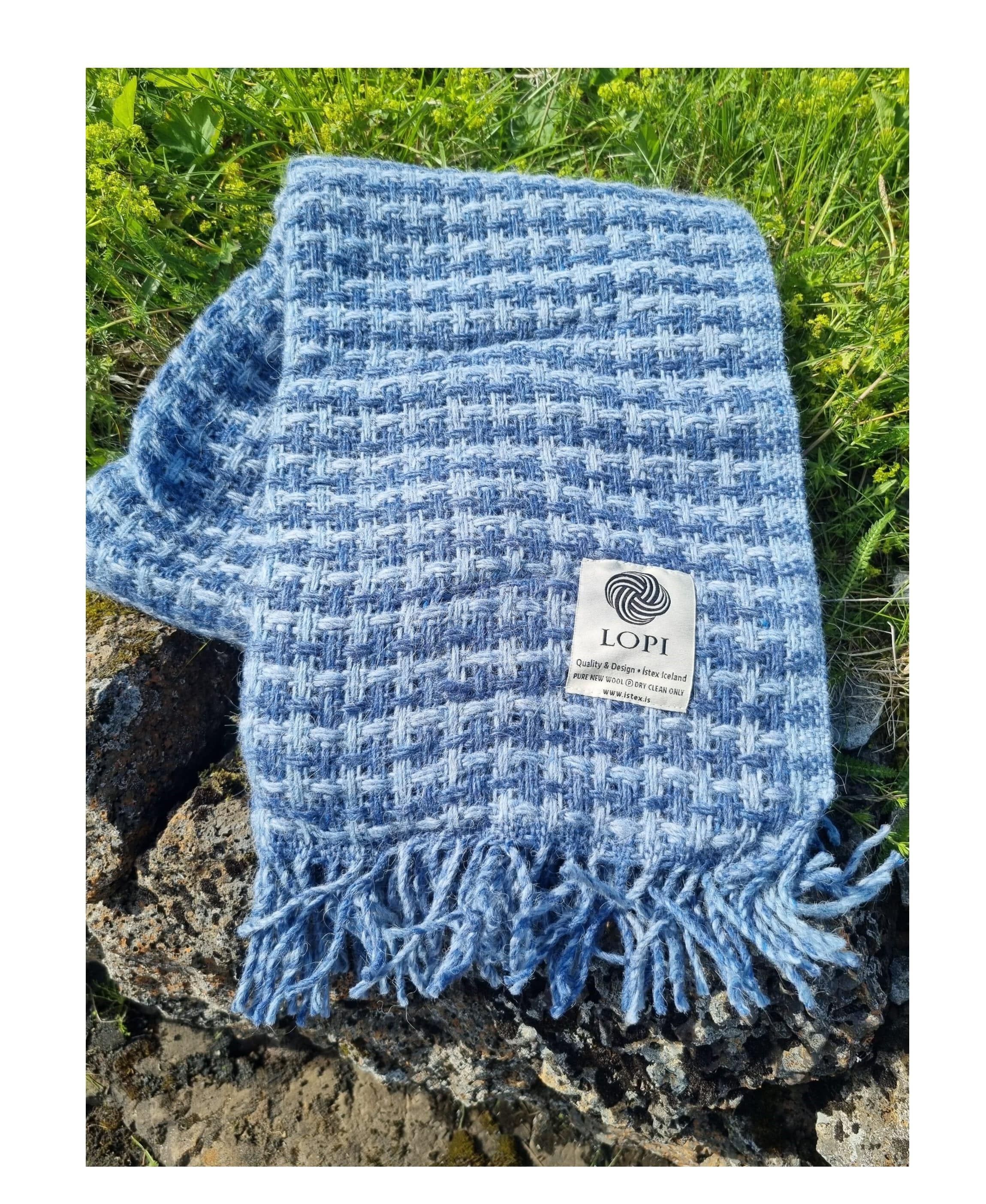 Léttlopi Wool Blanket - Blue - The Icelandic Store