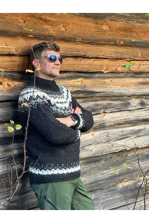 Sipoonkorpi - Black Icelandic sweater - Lettlopi Knitting Kit - The Icelandic Store