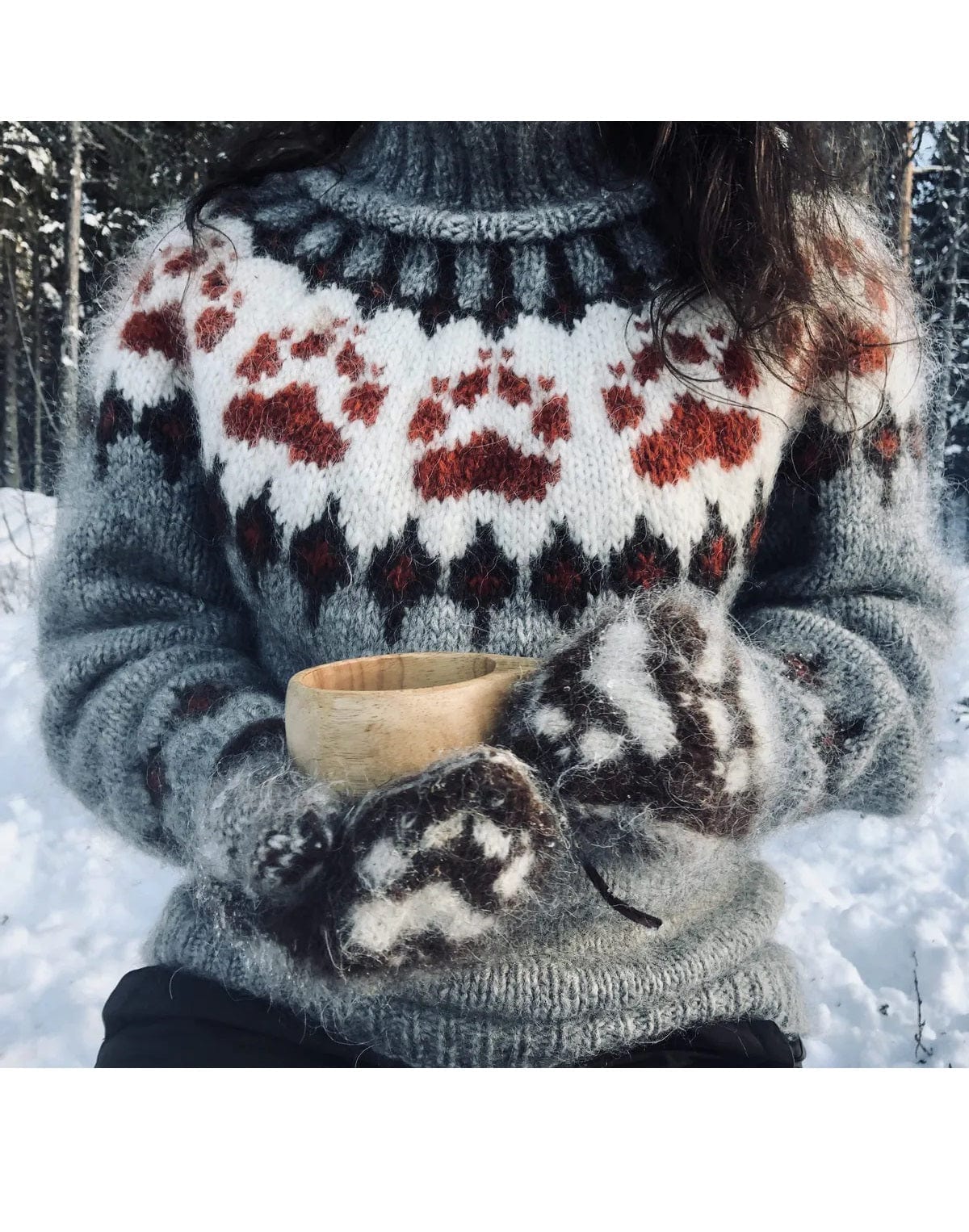 The Wilderness sweater Ash Heather - Alafosslopi Knitting Kit - The Icelandic Store