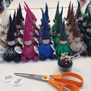 Felted wool Elf- Purplish Red - The Icelandic Store