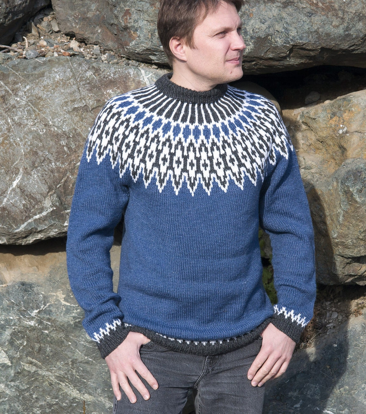 The same pattern in its blue version, worn — sold as a separate kit