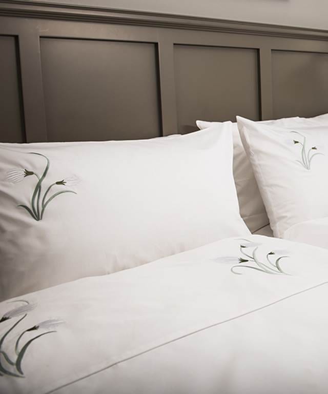 Fífa - Arctic Cotton Grass Cotton Bedding Set - The Icelandic Store