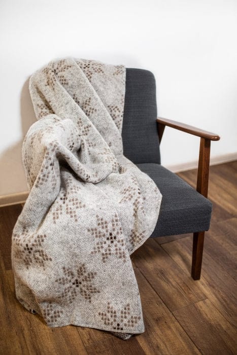 Icelandic Blanket - Brown Eight Petalled Rose Flower - The Icelandic Store