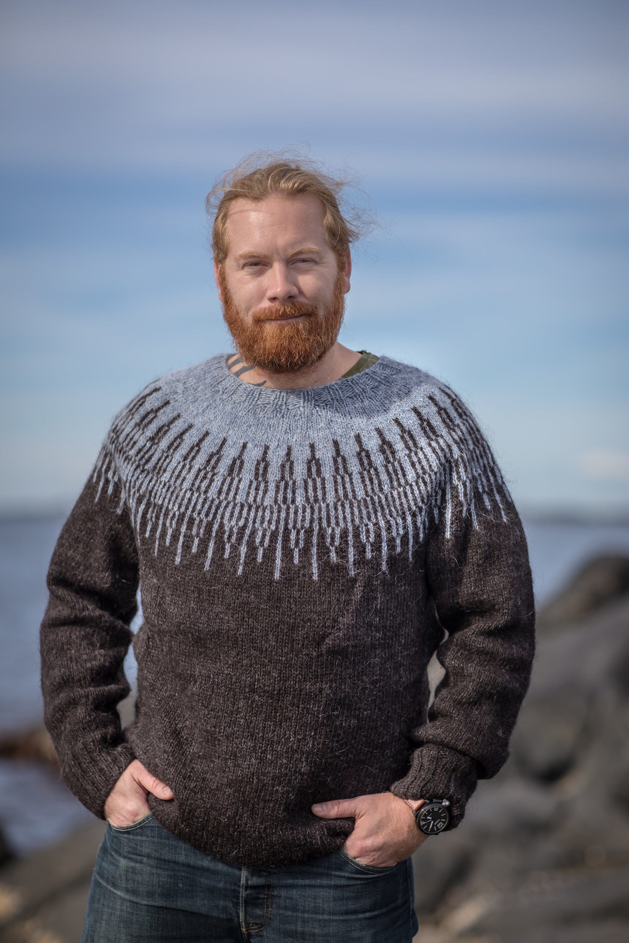 Arnar Icelandic sweater Black - Knitting Kit - The Icelandic Store