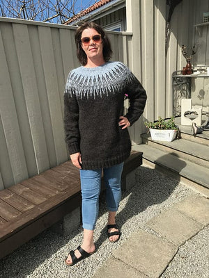 Arnar Icelandic sweater Grey & Black - Knitting Kit
