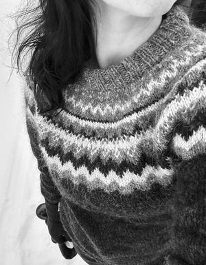 Bárru Black Lettlopi Wool sweater - Knitting Kit