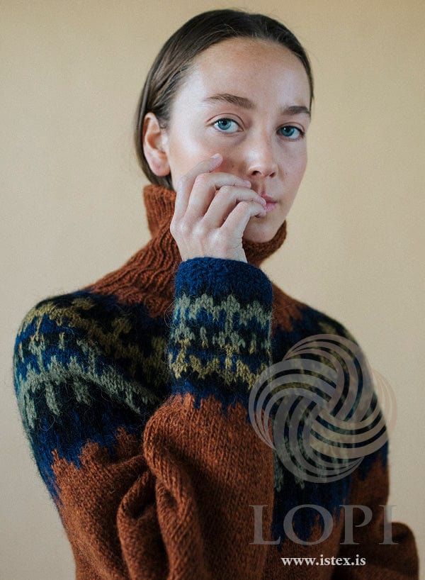Icelandic Long Wool Sweater Knitting Kit - Kastali - Lettlopi Knit Kit 