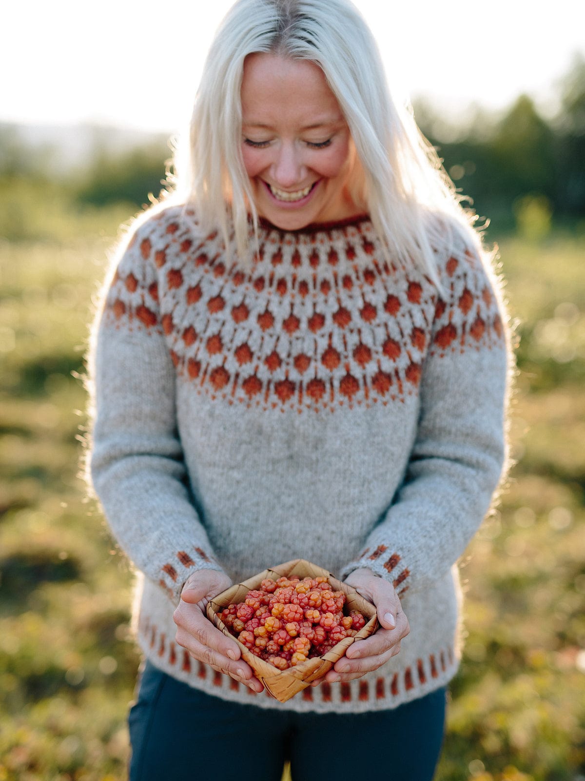 Cloudberry Beige Lettlopi Wool Sweater - Knitting kit - The Icelandic Store