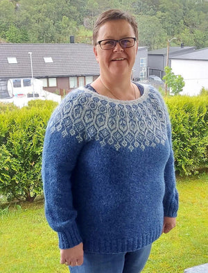 Elina - Arctic Blue Sweater Knitting Kit