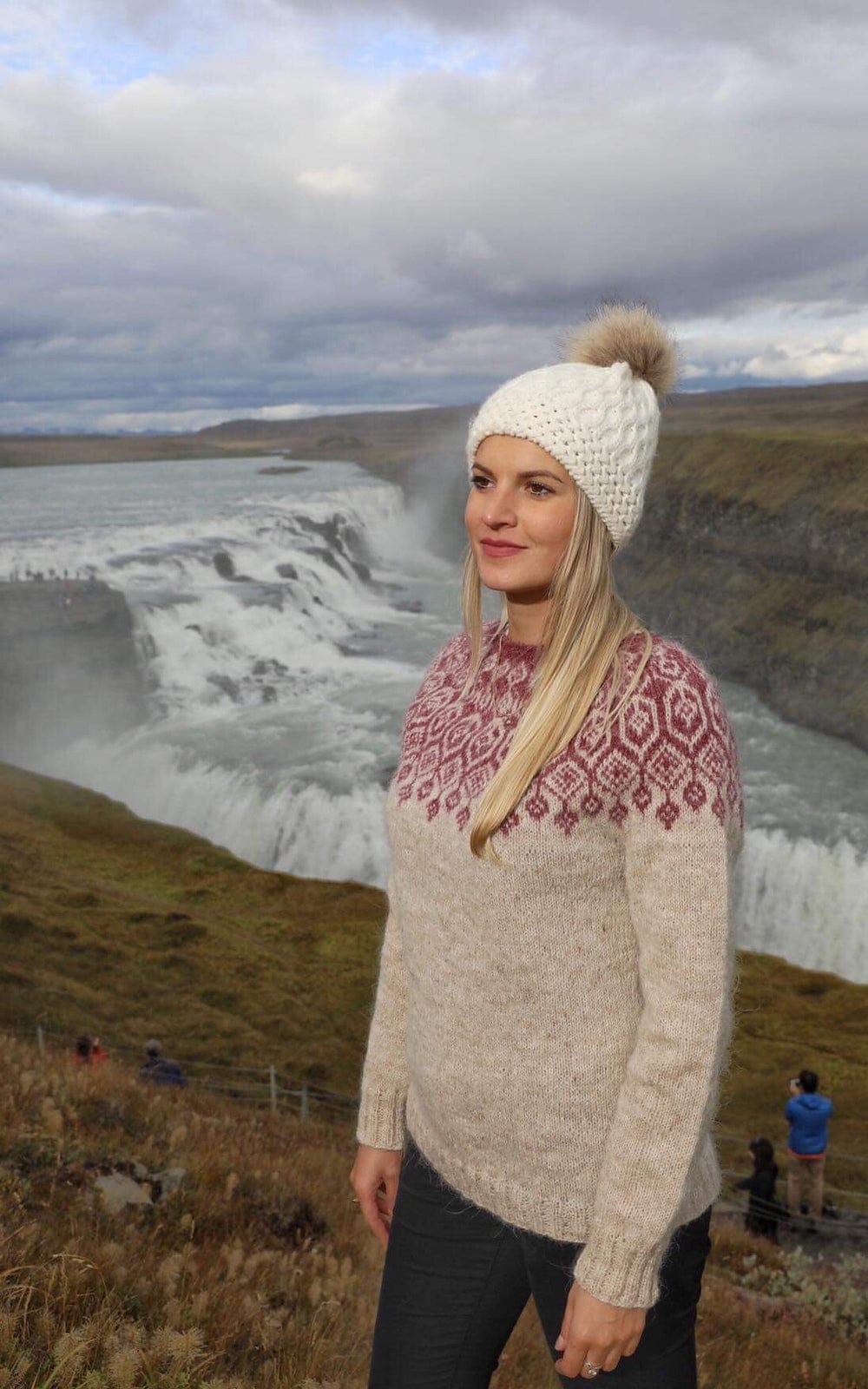 Elina - Ivory Beige Knitting Kit - The Icelandic Store