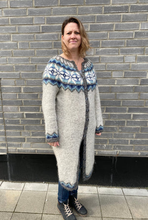 Hanne - Long Grey Wool Cardigan Sweater Knitting Kit