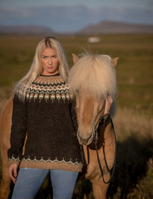 Hennie Icelandic Sweater Black Heather - Knitting Kit