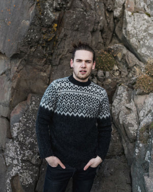 Borg - Black Icelandic sweater