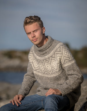 Jannik Icelandic Beige sweater - Knitting Kit