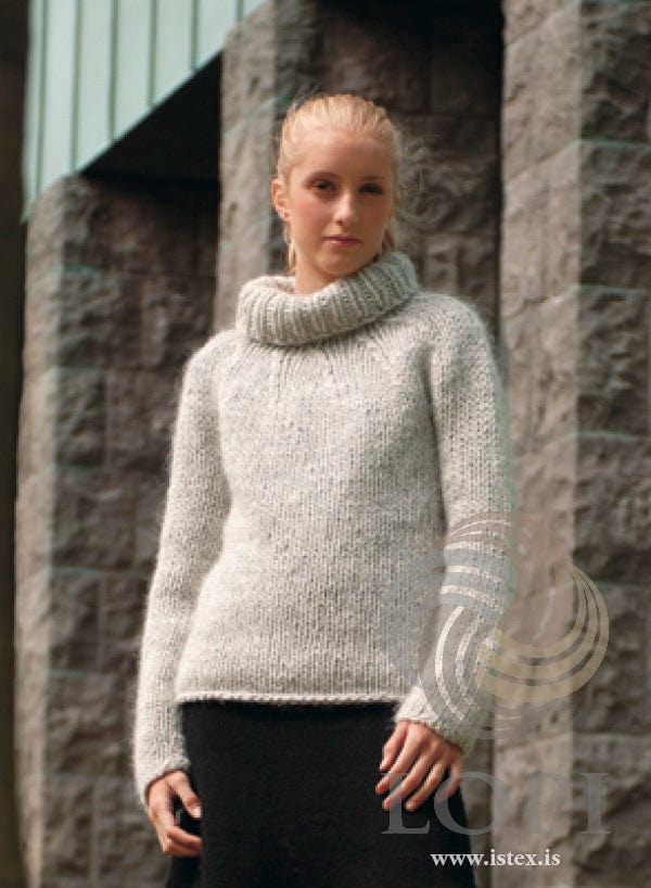 Nú - Light Grey Bulky Sweater Knitting Kit - The Icelandic Store