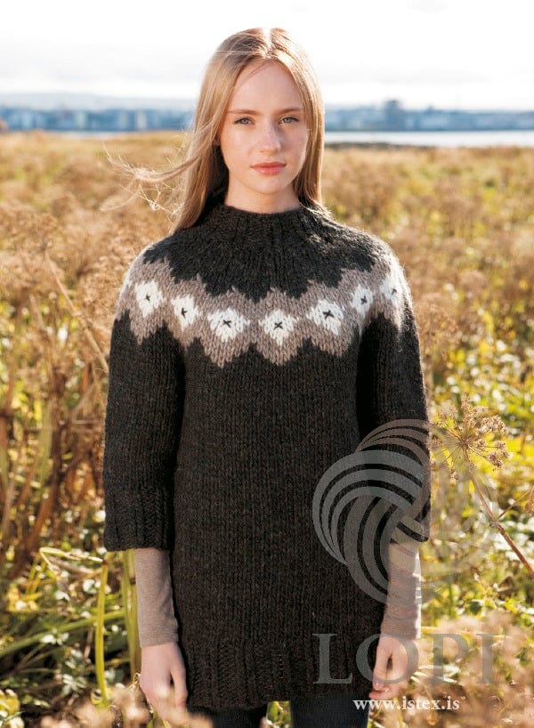 Rosa - Black Long Bulky Sweater Knitting Kit - The Icelandic Store