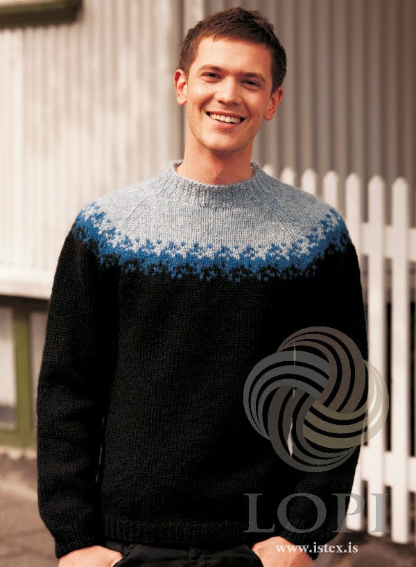 Viðar wool sweater Black Blue - Knitting Kit - The Icelandic Store