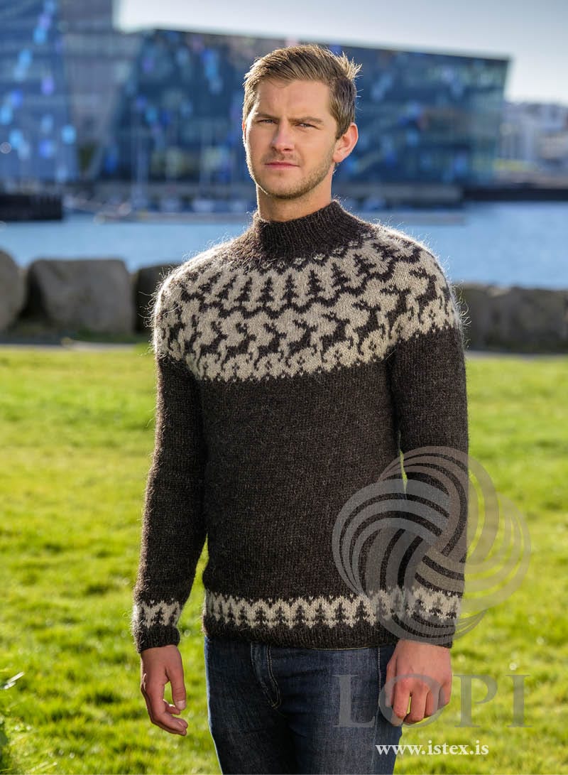 Reindeer Black Christmas Wool sweater - Knitting Kit - The Icelandic Store