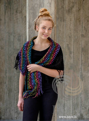 Kónn - Black Shawl with fringes Knitting Kit