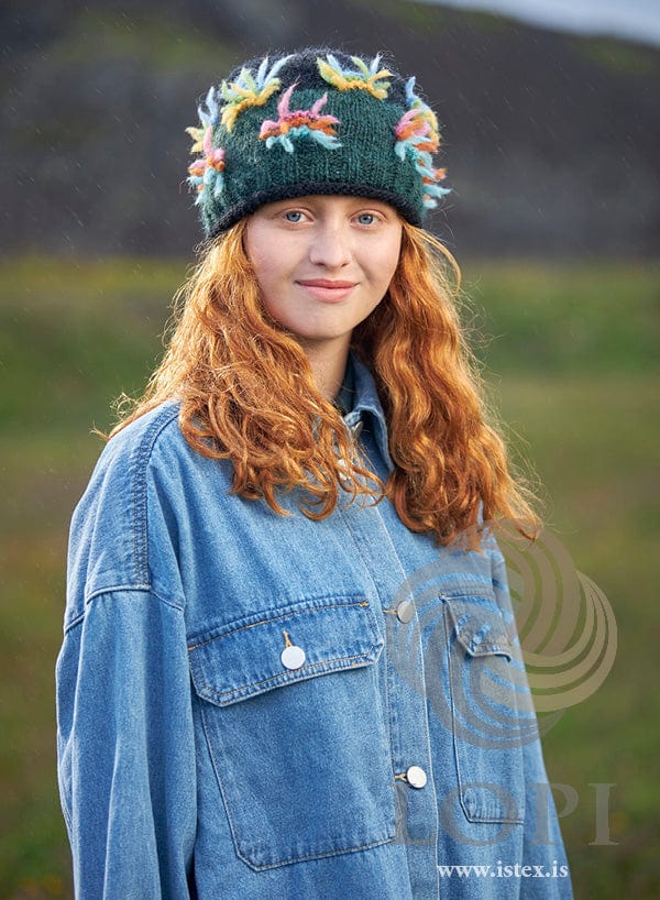 Lausn — Knitting pattern