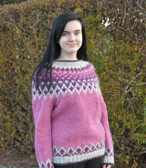 Olava Lettlopi Pink Wool sweater - Knitting Kit