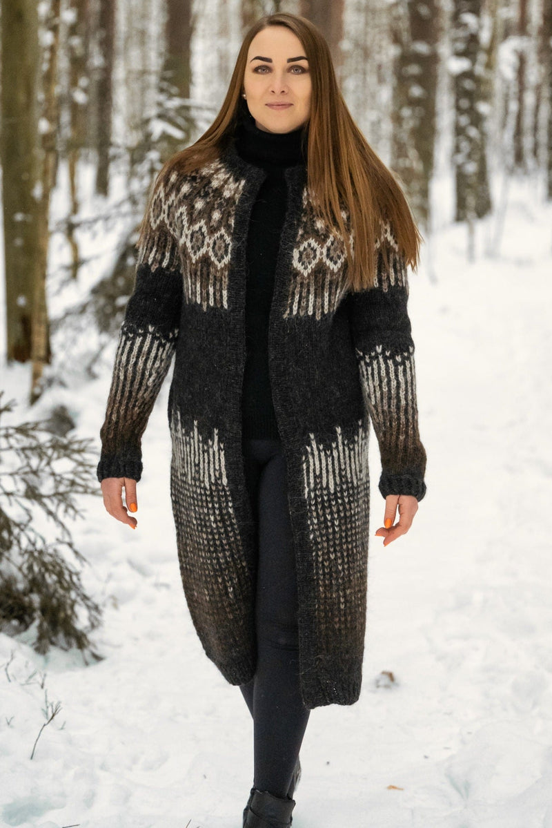 Varma Black Long Sweater Cardigan - Knitting Kit