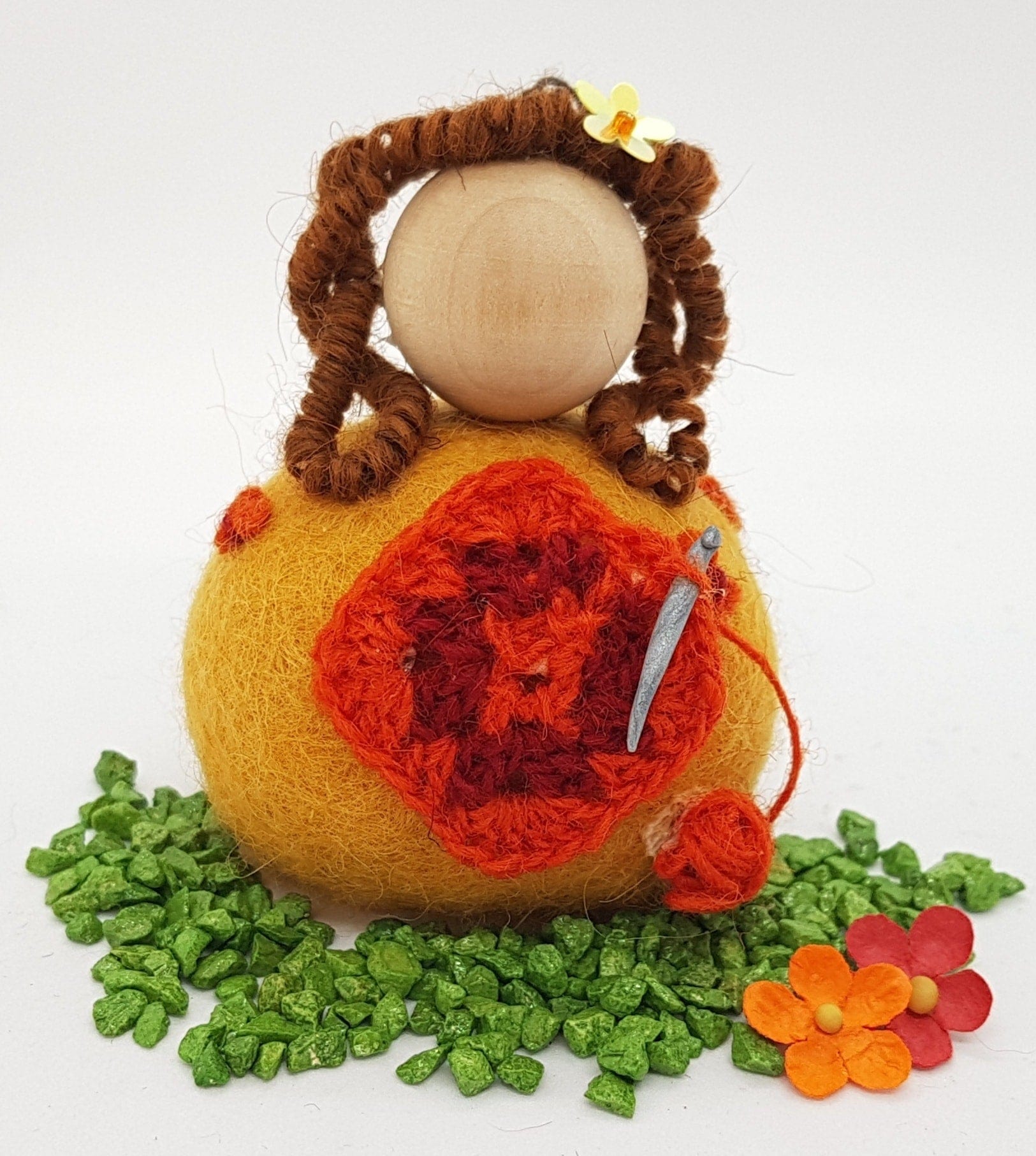 Felted wool Crochet Lady - Yellow - The Icelandic Store